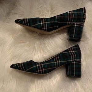 Anne Taylor Plaid Pumps